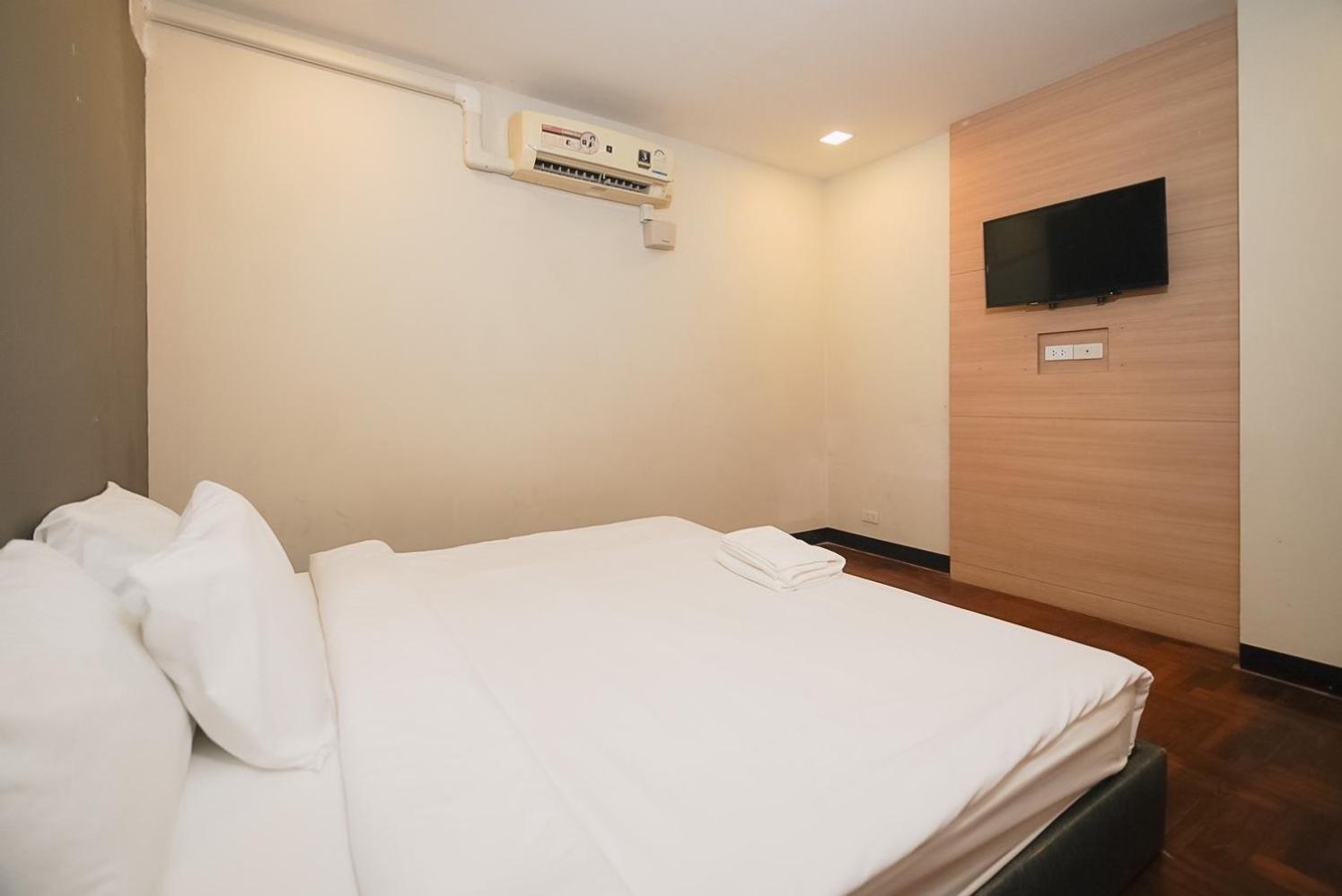 Z โกอินน์ สีลม - สถานีรถไฟฟ้าเซนต์หลุยส์ Go Inn Silom 曼谷 外观 照片