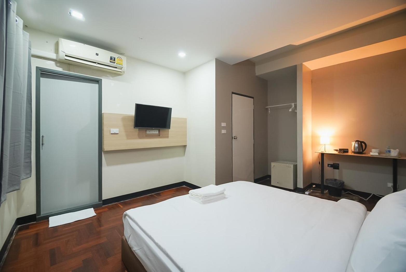 Z โกอินน์ สีลม - สถานีรถไฟฟ้าเซนต์หลุยส์ Go Inn Silom 曼谷 外观 照片